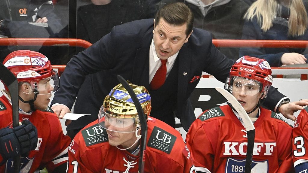 Ville Peltosen luotsaama HIFK on kovilla puolivälieräsarjassa SaiPaa vastaan.