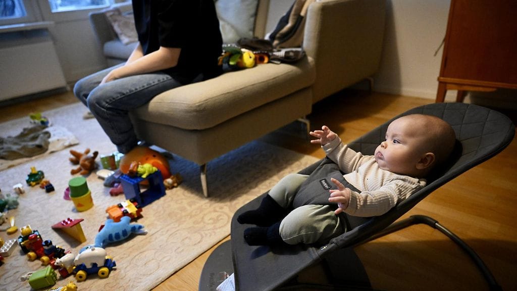 Lehtikuva 27.3.2025 korona-ajan lapset