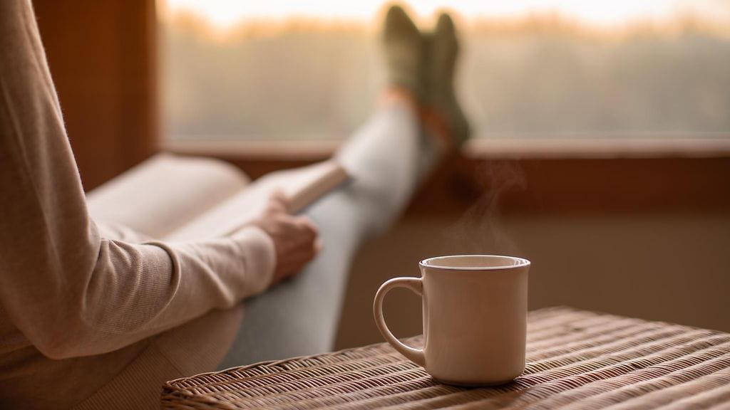 rentoutumista teen ja kirjan parissa