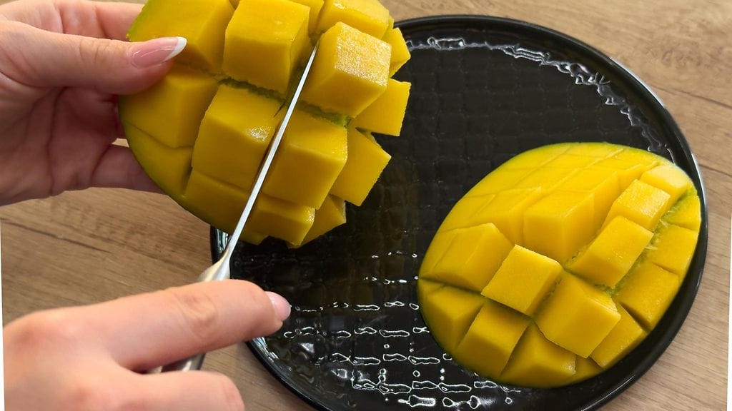 Mangot voivat toimia sydänystävällisenä vaihtoehtona muille yhtä kaloritiheille herkuille.