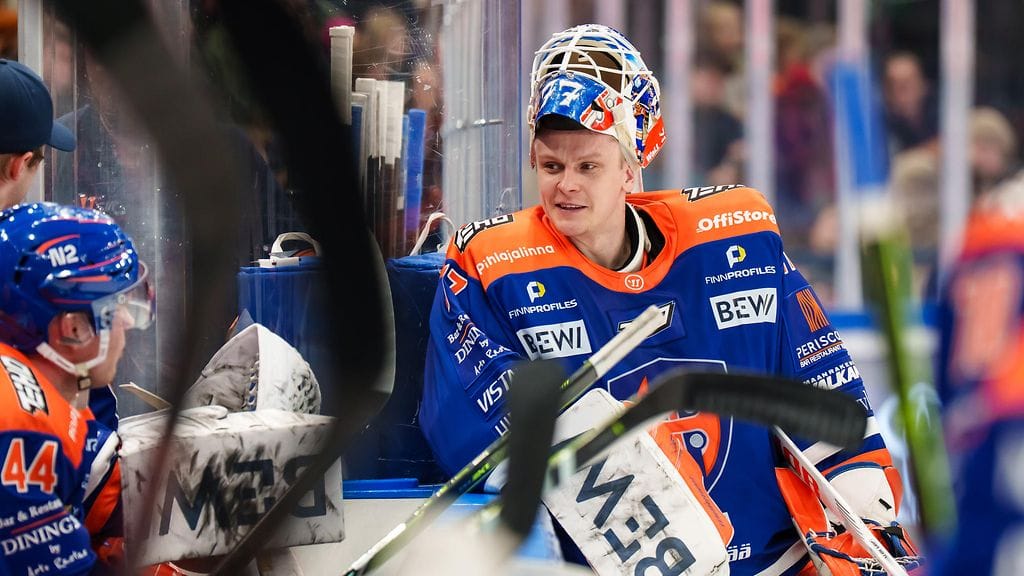 Juha Metsola saa viimein aloitusvuoron Tapparan maalilla pudotuspeleissä.