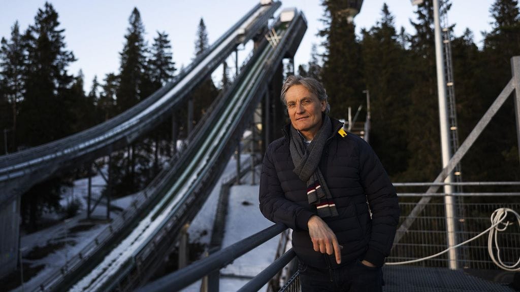 Mika Kojonkoski toimii Suomen hiihtoliiton mäkihypyn ja yhdistetyn lajikoordinaattorina.