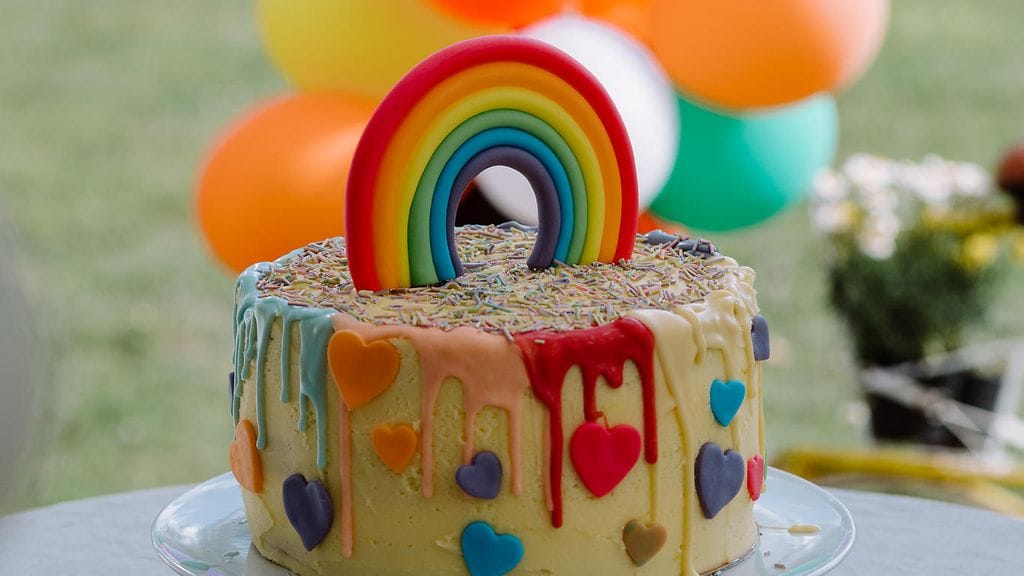 Johannan pastellinen sateenkaariunelma.