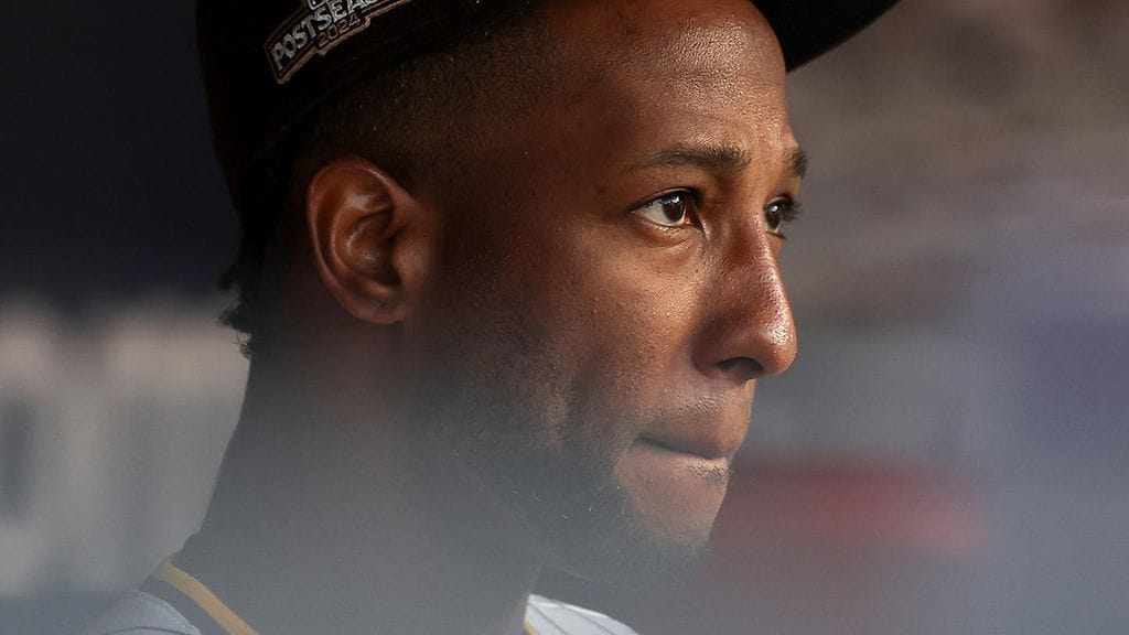 Jurickson Profar menettää mojovan siivun vuosipalkastaan.