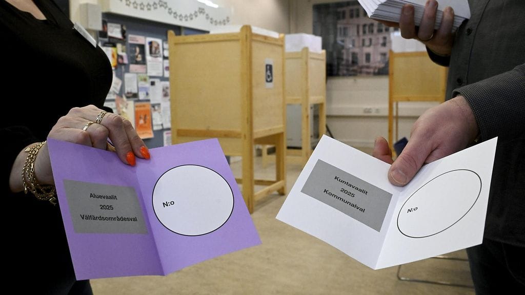 Kuntavaaliehdokkaista vajaa kolmannes on ehdolla myös aluevaaleissa.