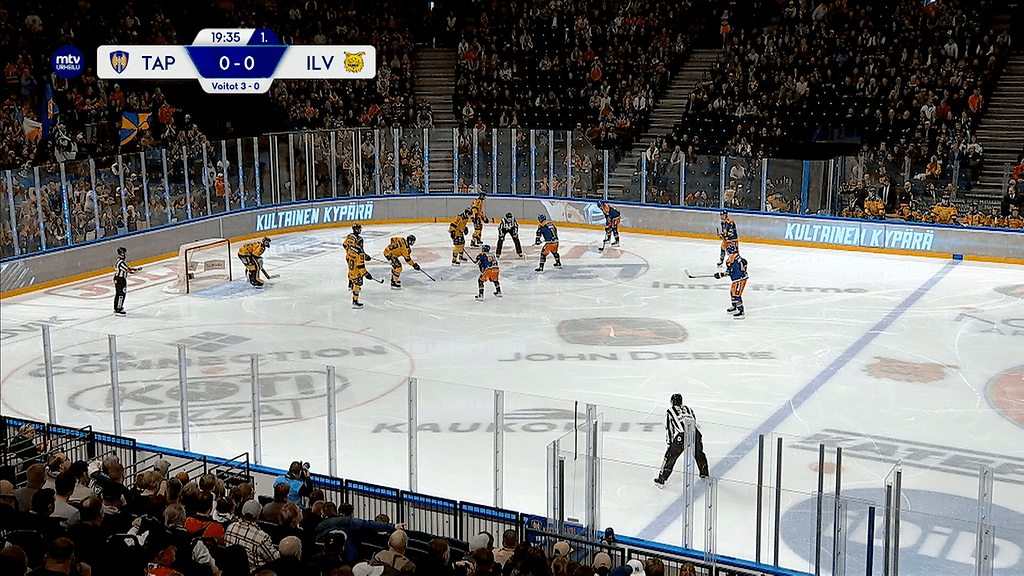 Kuva Tampereen Nokia Arenalta Tapparan ja Ilveksen neljännestä puolivälieräottelusta.