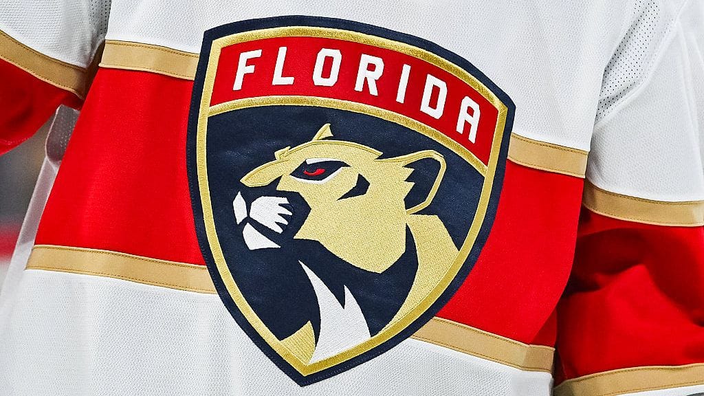 Florida Panthers teki yllättävän kiinnityksen SHL:stä.