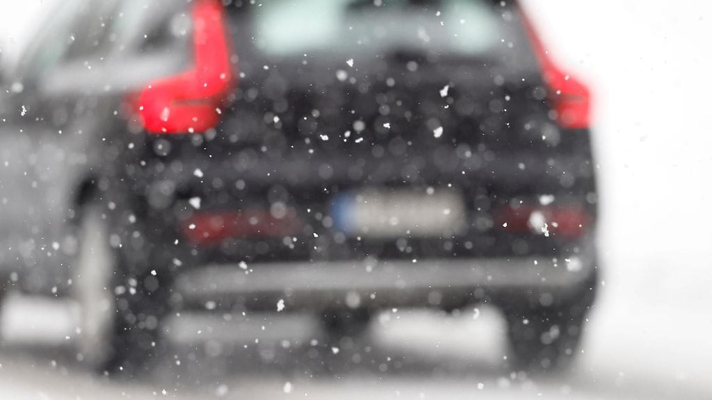 Tieliikenteessä on ollut onnettomuuksia torstaiaamuna.