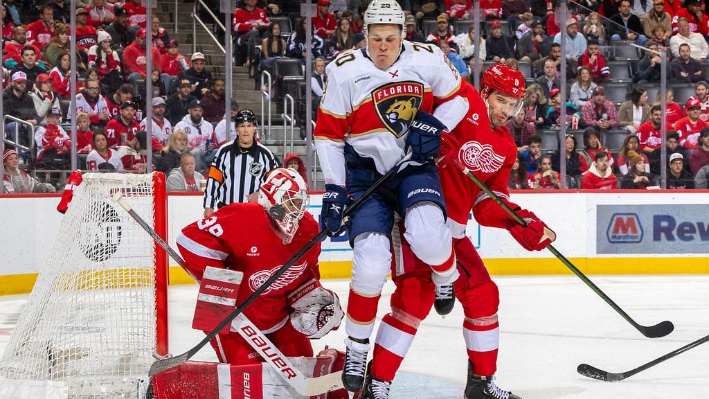 Jesse Puljujärvi debytoi Florida Panthersin paidassa.