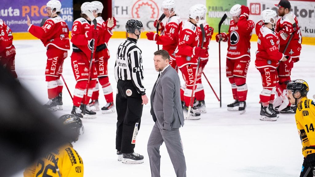 Petri Karjalaisen luotsaamalla KalPalla on paljon todistettavaa 7. puolivälieräottelussa.