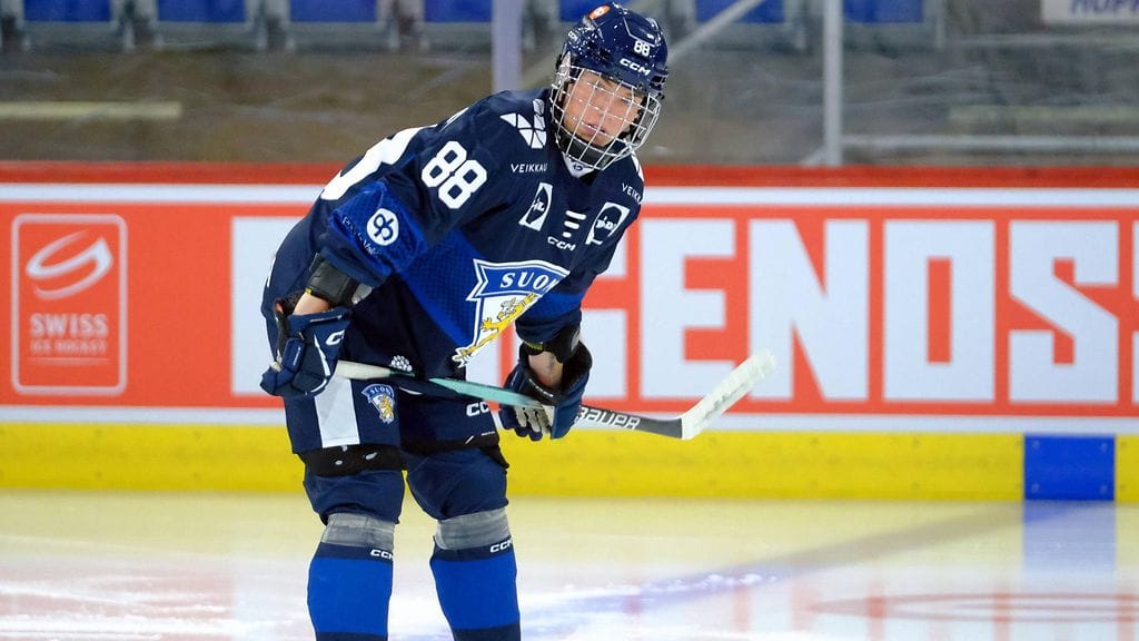 Naisleijonien johtava pelaaja Ronja Savolainen elokuussa 2024.