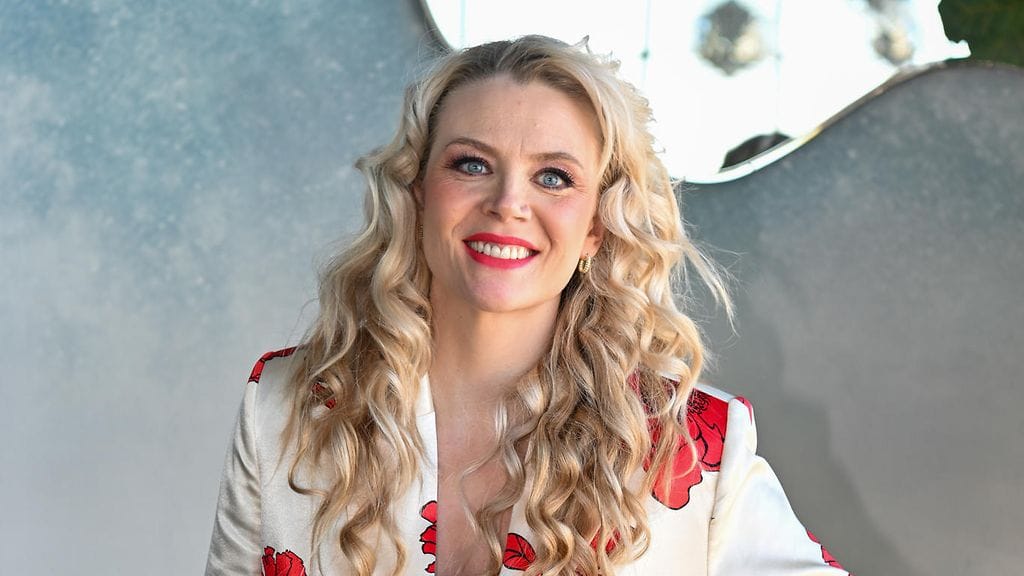 Susanna Laine kertoo Kauneus & Terveys -lehden haastattelussa, että Tampere–Helsinki-moottoritie on tullut hänelle tutuksi.