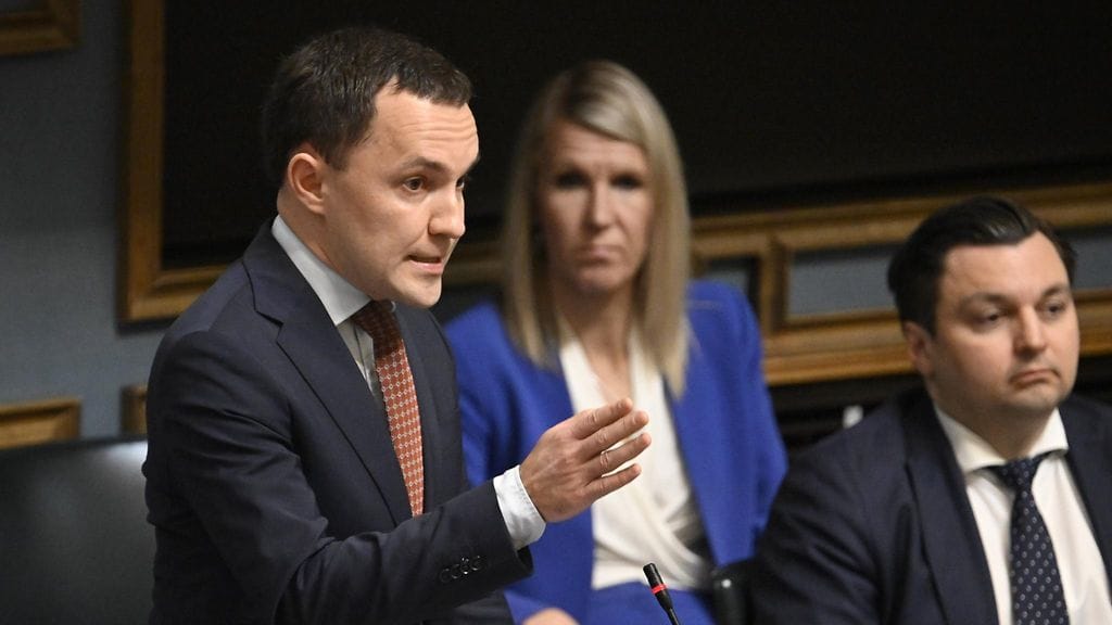 Elinkeinoministeri on huolissaan Tiktokin investoinnista Suomeen.