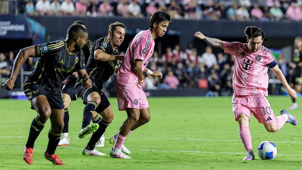 Lionel Messin vasen jalka ei ole menettänyt tarkkuuttaan.