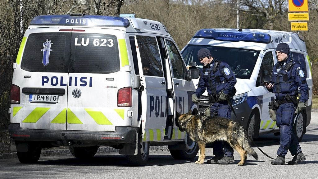 LK 1004 Espoo väkivallanteko (2)