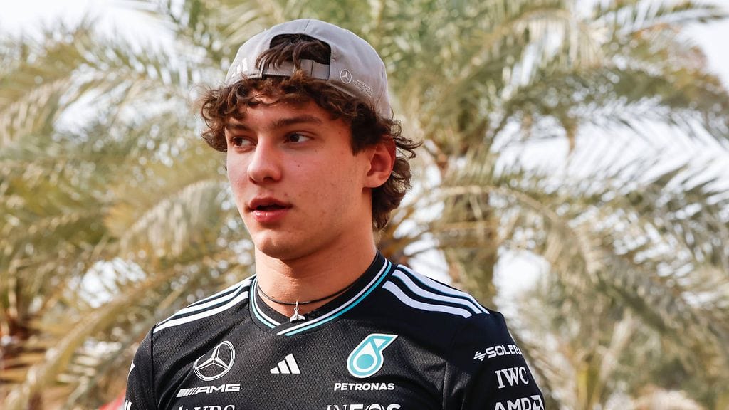 Andrea Kimi Antonelli ymmärsi, miksi Kimi Räikköstä kutsutaan Jäämieheksi.