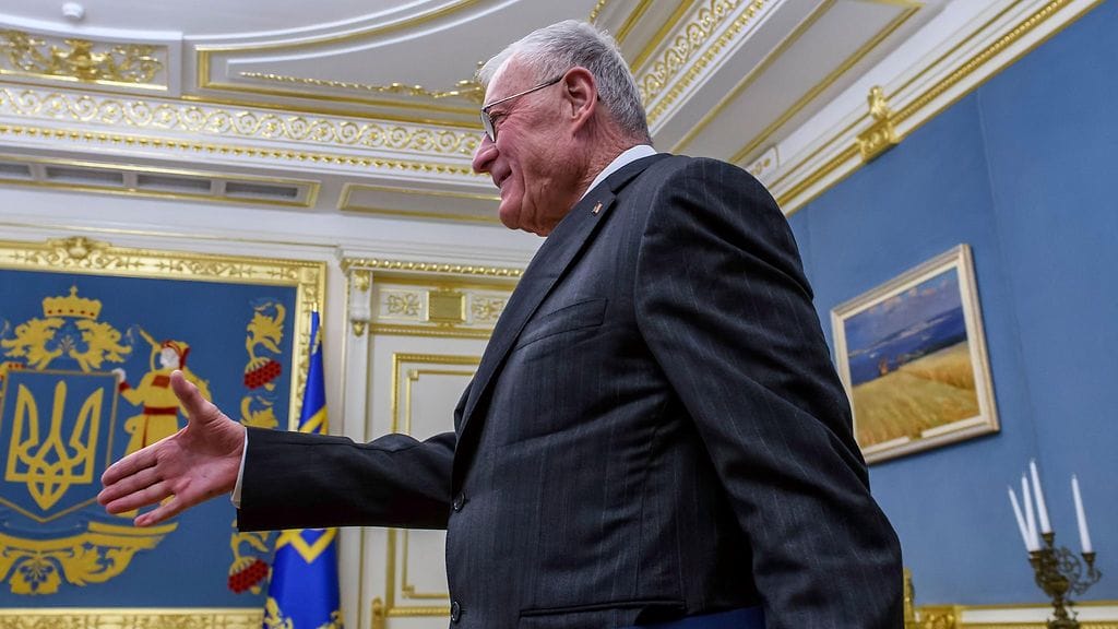 80-vuotias Kellogg syyttää Timesia sanojensa vääristelystä.