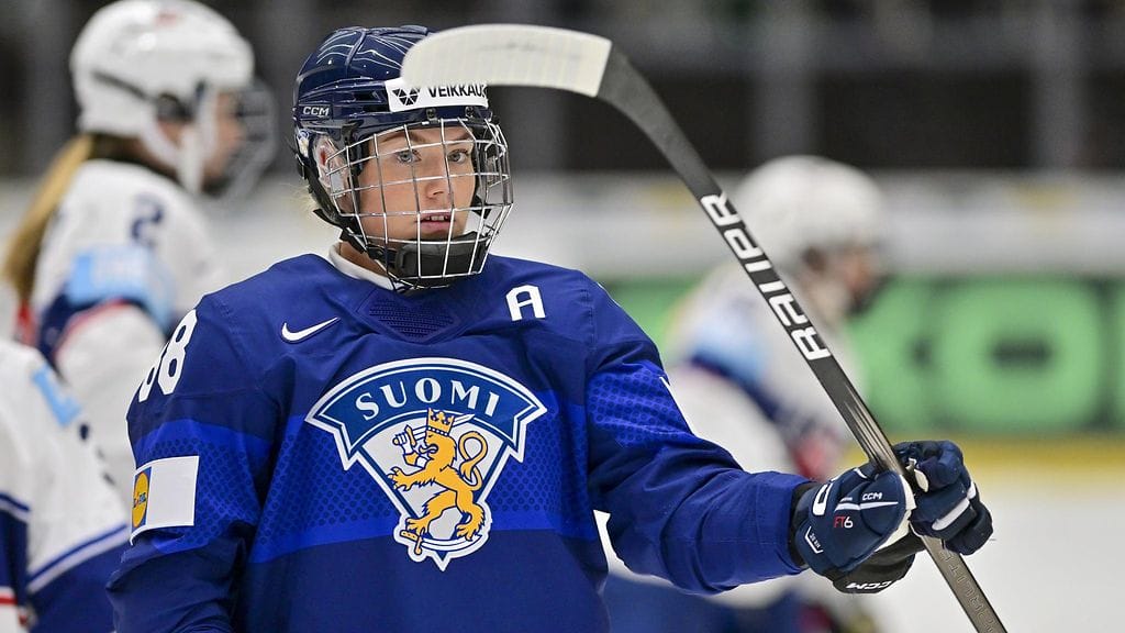 Ronja Savolainen vastasi yhdestä Suomen maaleista Tshekkiä vastaan.