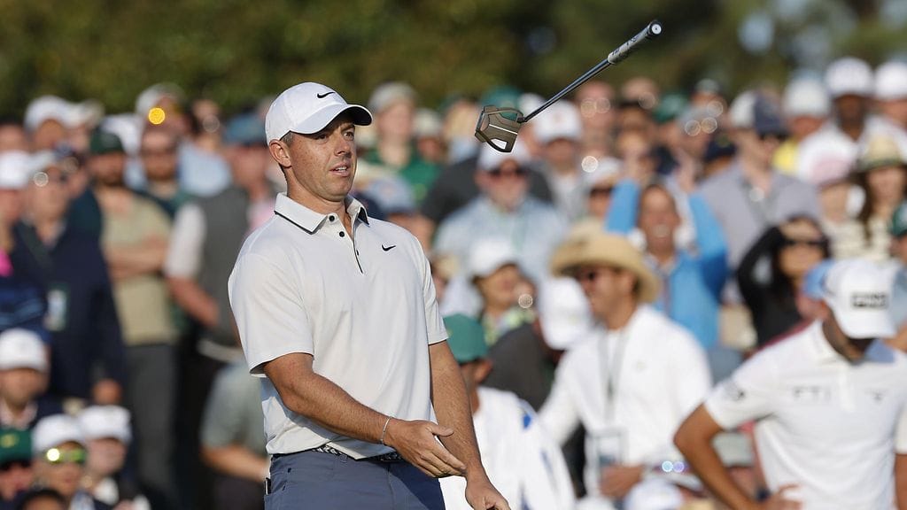 Rory McIlroy johtaa Mastersia kolmen kierroksen jälkeen.