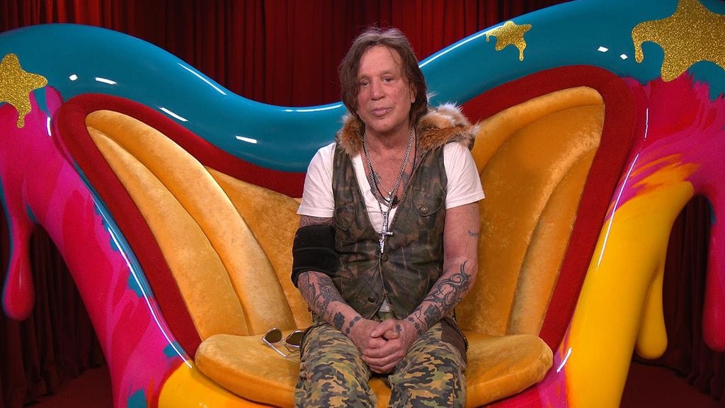 Mickey Rourke ei ehtinyt asua viikkoakaan BB-talossa.