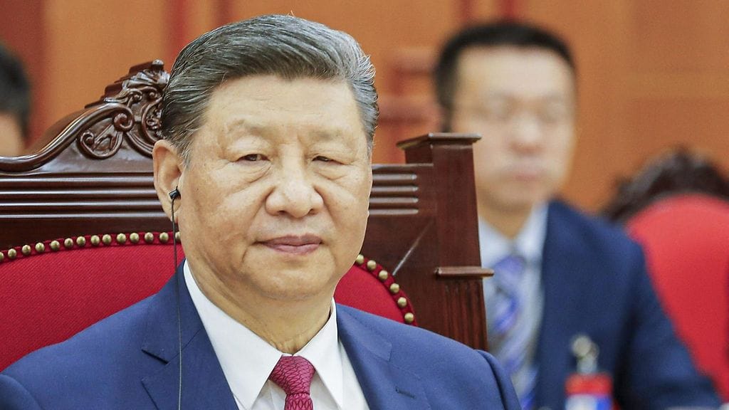 Kiinan presidentti Xi Jinping Vietnamissa 14. huhtikuuta.