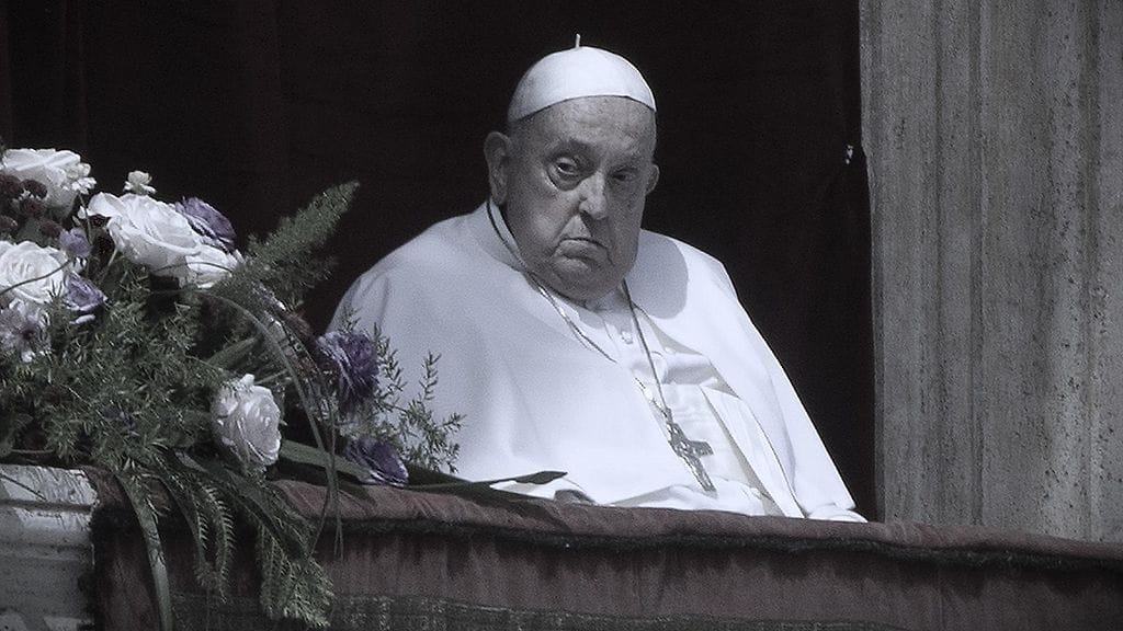 Paavi Franciscus pääsiäissunnuntaina 20. huhtikuuta.