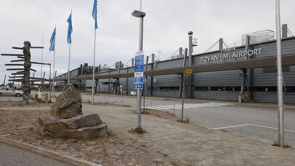 Kuvassa Rovaniemen lentoasema syksyllä 2021.