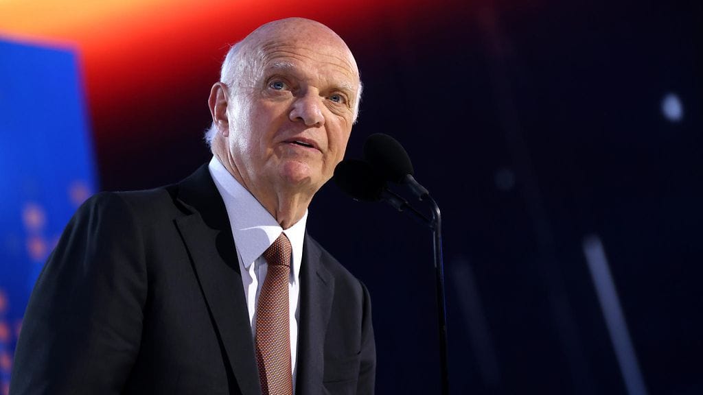 Lou Lamoriello, 82, ei jatka New York Islandersin GM:nä.