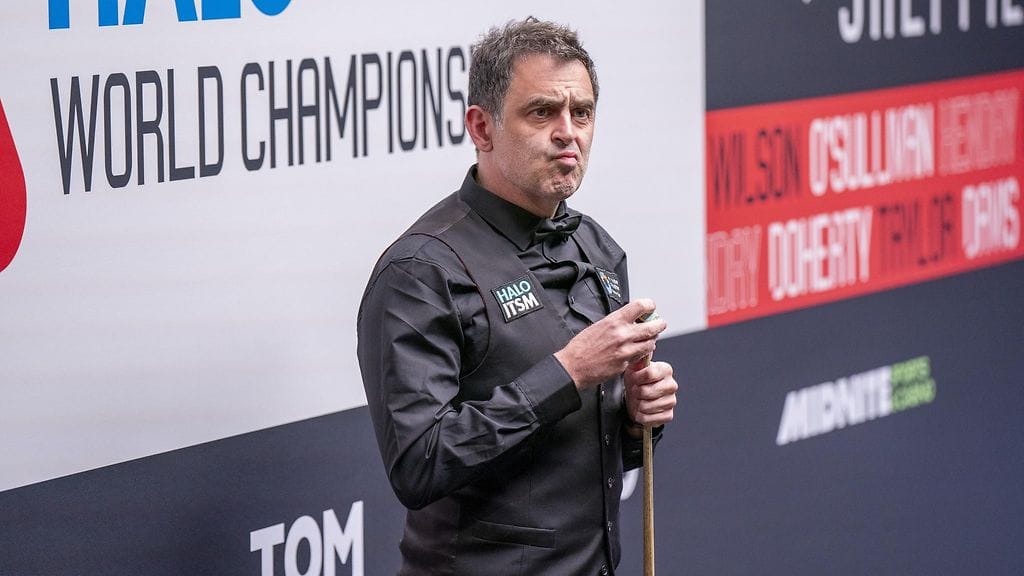 Ronnie O'Sullivan eteni snookerin MM-kisoissa 16 parhaan joukkoon. Hän on ollut turnauksessa mukana yhtäjaksoisesti vuodesta 1993 ja voittanut huimat 76 prosenttia otteluistaan.