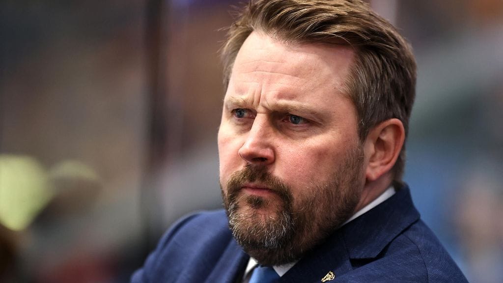 Antti Pennanen valitsi Tshekin EHT-turnaukseen uusia pelaajia muun muassa Sveitsin liigasta.