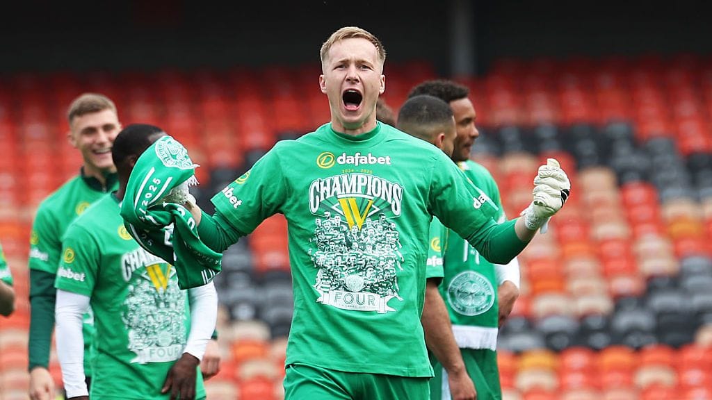 Viljami Sinisalo avitti Celticin neljänteen peräkkäiseen Skotlannin liigan mestaruuteen.