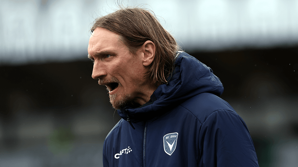 Mikko Isokangas ei onnistunut kääntämään AC Oulun kurssia kotiyleisönkään edessä.