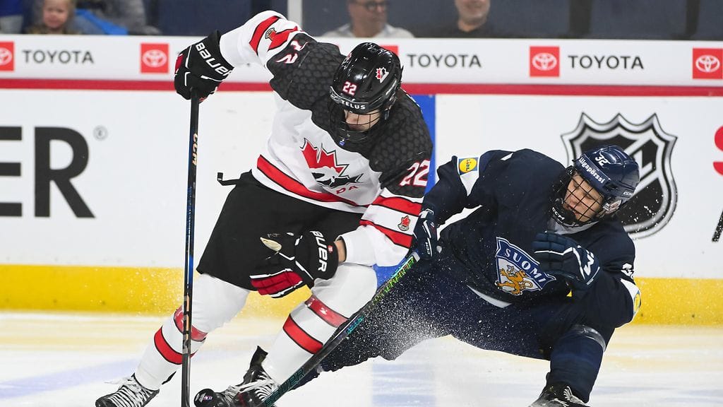 Kanada kukisti Pikkuleijonat selvin numeroin 5-1.