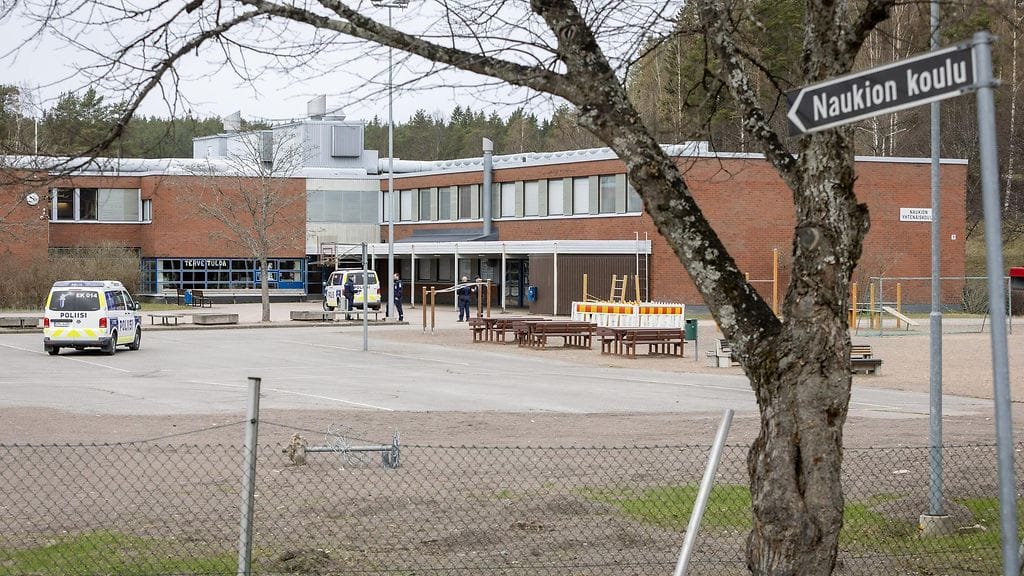 Kuvassa Naukion yhtenäiskoulu Kouvolassa.