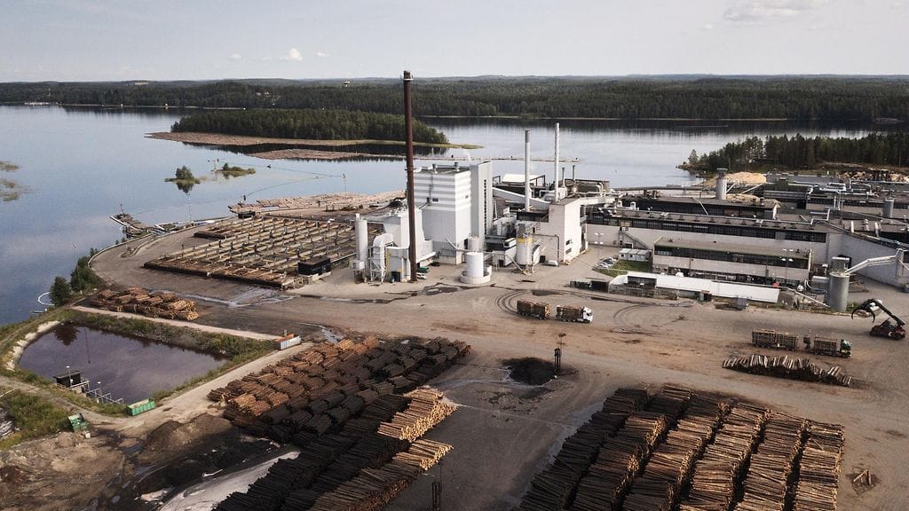 UPM:n Pelloksen vaneritehdas Ristiinassa Mikkelissä vuonna 2021.