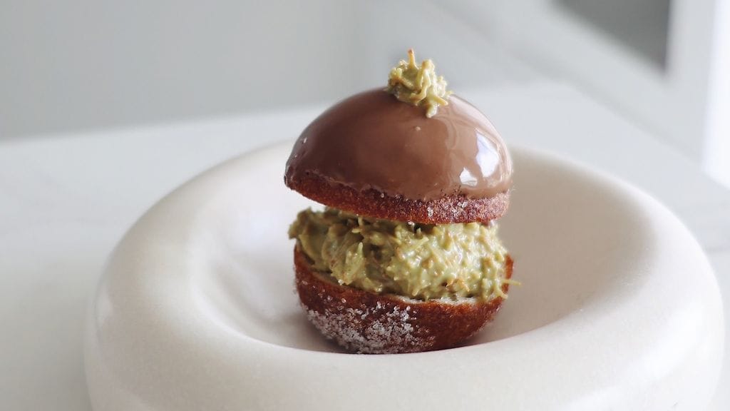 Dubai-suklaan inspiroimat munkit maistuvat vaikka vappuna!