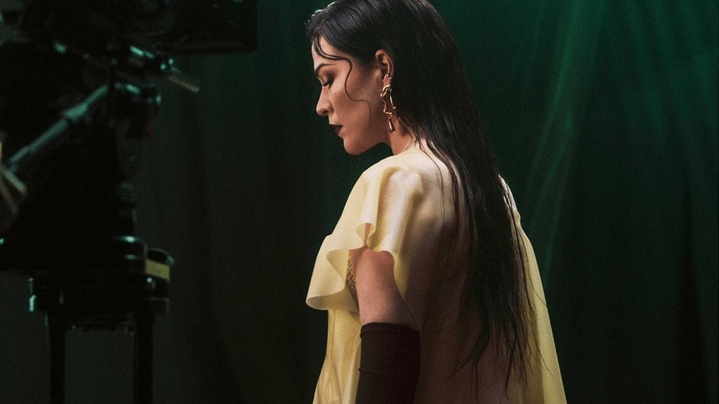 MAINOS Jenni kuvitus