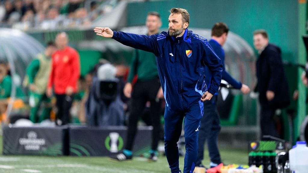 Jani Honkavaara luotsaa Chelsean kohtaavaa Djurgårdenia.