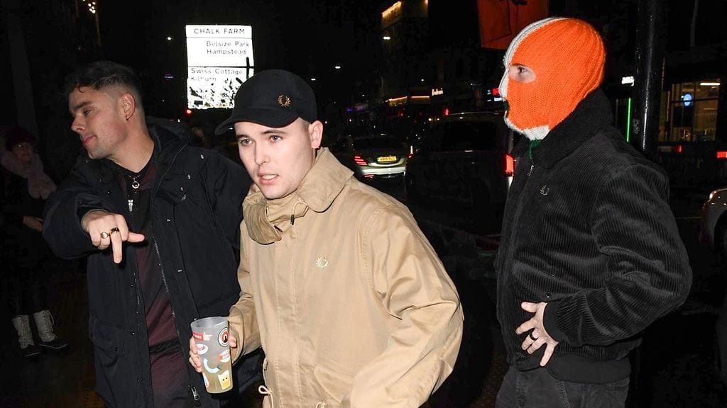 Kneecap-yhtyeen on tarkoitus esiintyä Flow-festivaaleilla Helsingissä elokuussa. Arkistokuva.