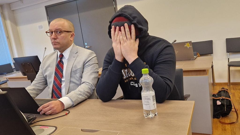 Syyttäjä vaatii 35-vuotiaalle miehelle rangaistusta 36-vuotiaan naisen poikkeuksellisen julmasta murhasta.