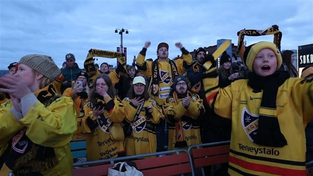 KalPan kannattajat riehaantuivat voitosta