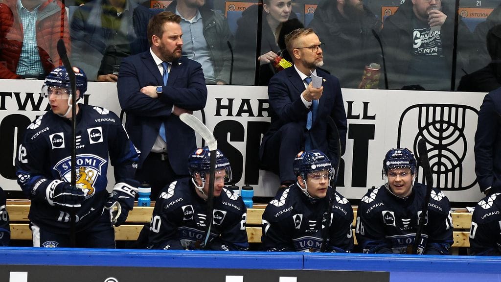 Antti Pennanen (vas.) ja Mikko Manner.