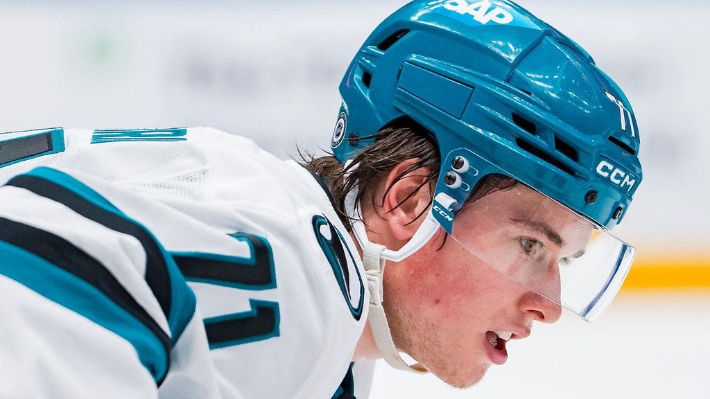 18-vuotias Macklin Celebrini tehoili 1+3.