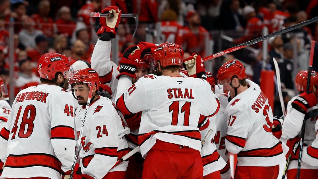 Carolina Hurricanes otti jatkoerävoiton Washington Capitalsista.