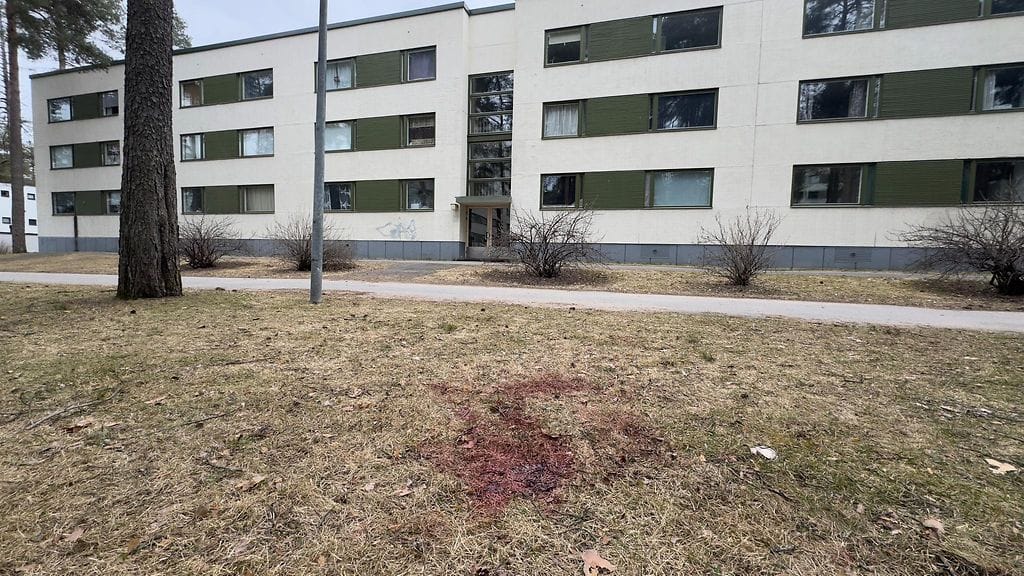 Tältä rikospaikalla näytti seuraavana päivänä.