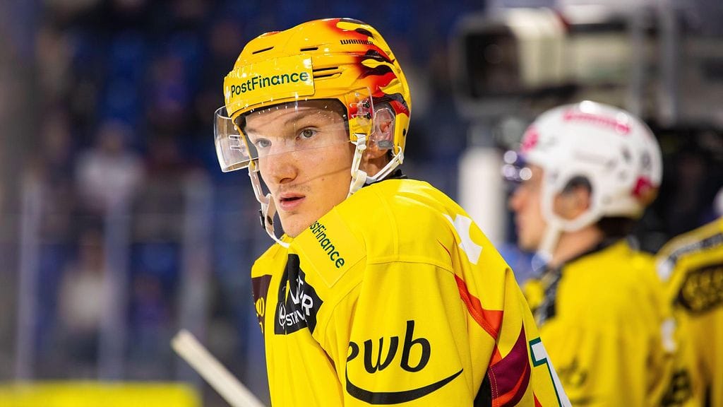 Benjamin Baumgartner ylistää Jussi Tapolaa.