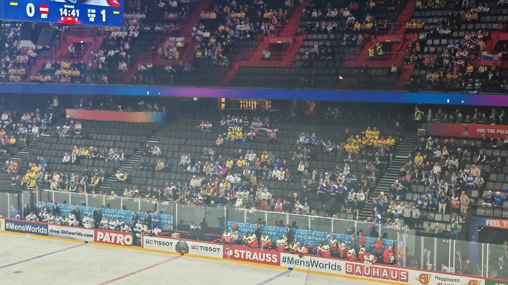 Tukholman Avicii Arenalle jäi tyhjää tilaa Leijonien ja Itävallan ottelussa.