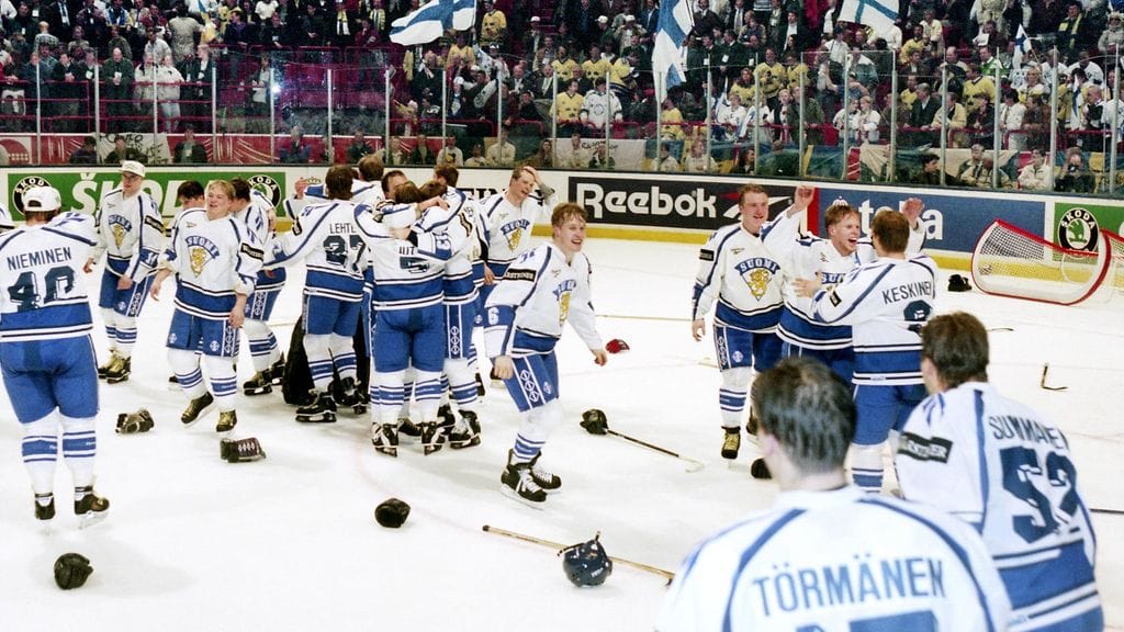 Leijonat juhli historiansa ensimmäistä MM-kultaa 7. toukokuuta 1995.