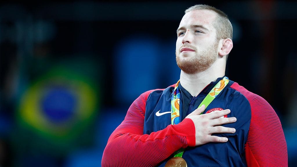 Kyle Snyder on olympiavoittaja, 3-kertainen maailmanmestari ja 3-kertainen yliopistomestari. Kuva yhdeksän vuoden takaa Rion olympialaisista.
