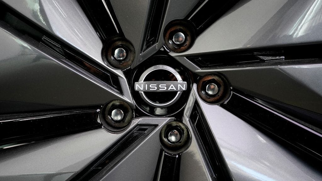 Autojätti Nissan on aikeissa vähentää 10 000 työpaikkaa.